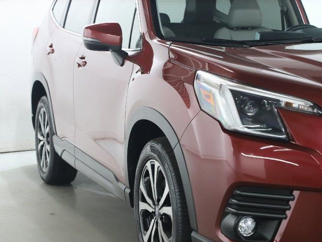 Certified 2024 Subaru Forester Limited AWD/4WD image 8