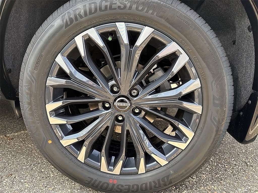 New 2026 Nissan Rogue Platinum image 6