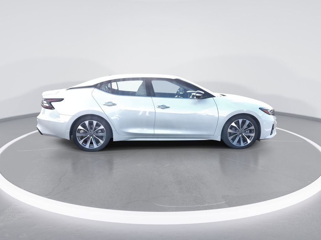 Used 2023 Nissan Maxima Platinum image 9