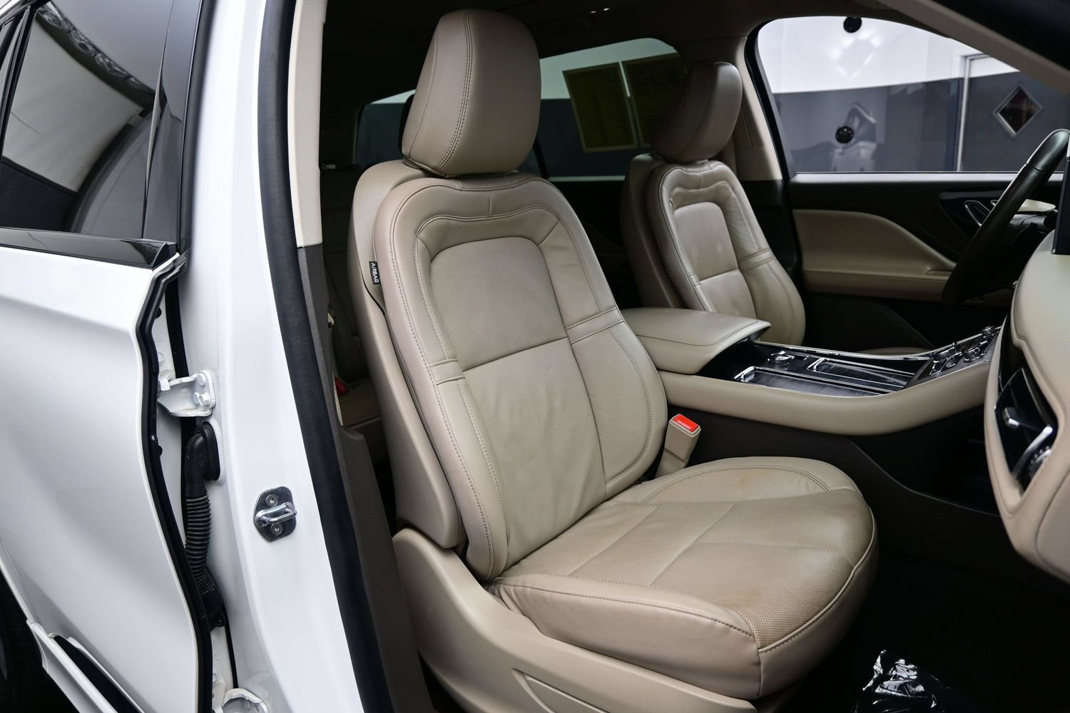 Used 2023 Lincoln Aviator Reserve w/ Jet Package AWD/4WD image 14