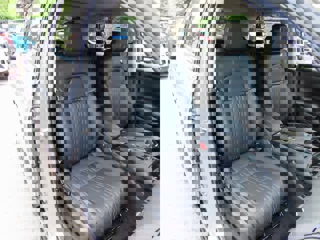 New 2026 Honda HR-V EX-L image 16