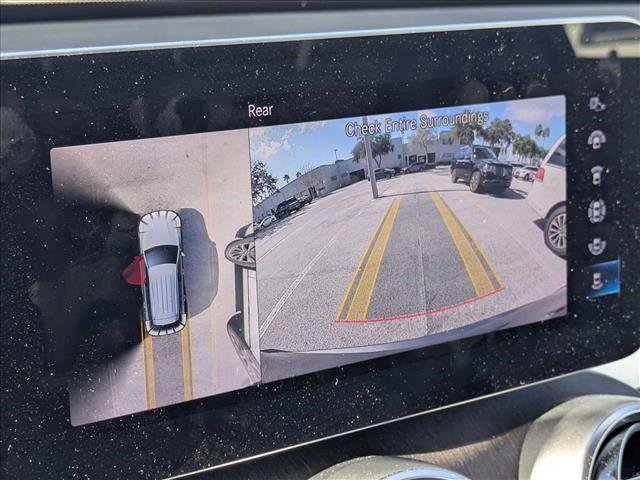 Used 2020 Mercedes-Benz GLC 300 4MATIC image 11