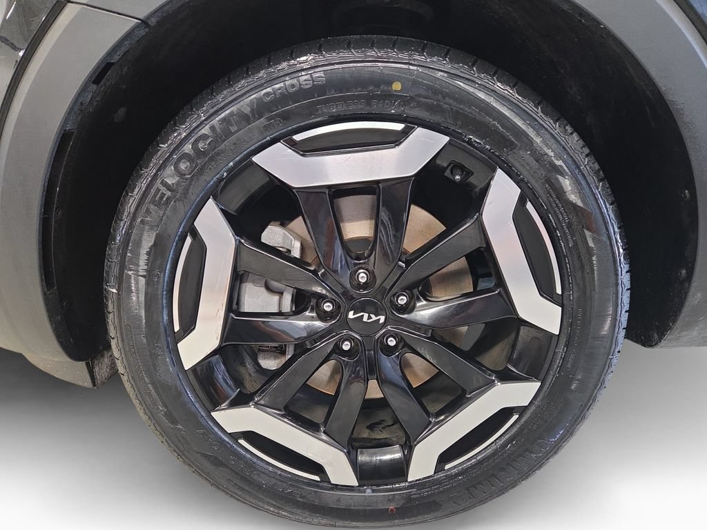 Used 2025 Kia Telluride S AWD/4WD image 29