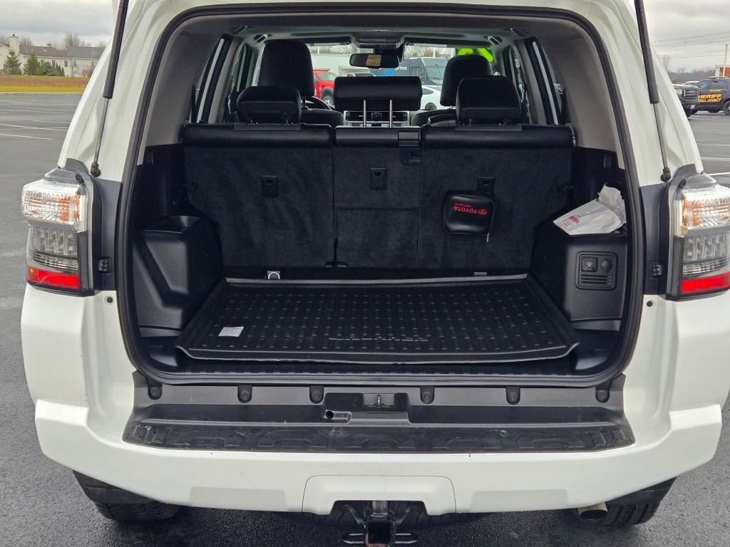 Used 2023 Toyota 4Runner SR5 Premium image 14