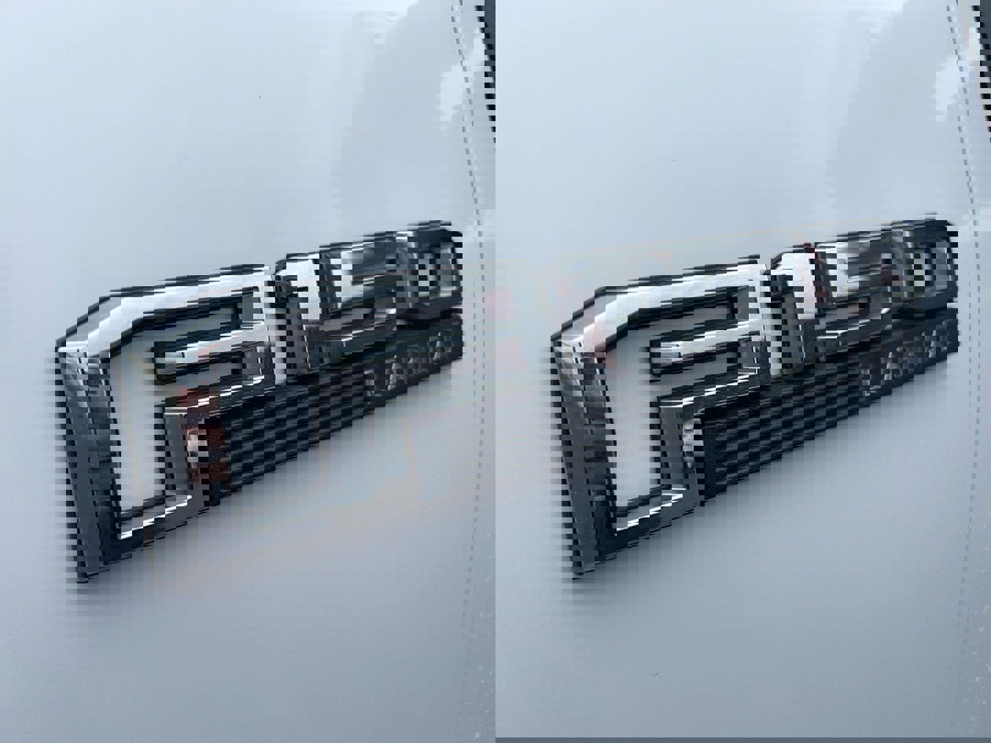 Used 2016 Ford F150 Lariat w/ Equipment Group 501A Mid image 34