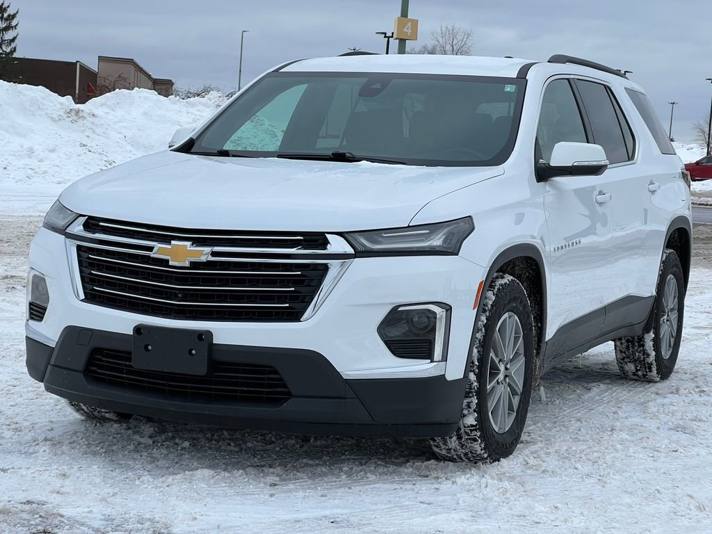 Certified 2023 Chevrolet Traverse LT w/ Rear Camera Mirror Package image 42