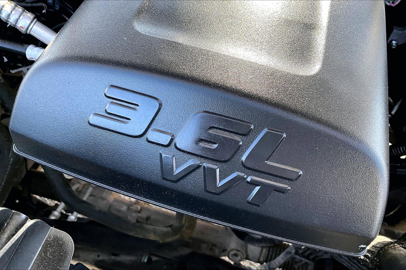 Used 2018 RAM 1500 Express RWD image 32
