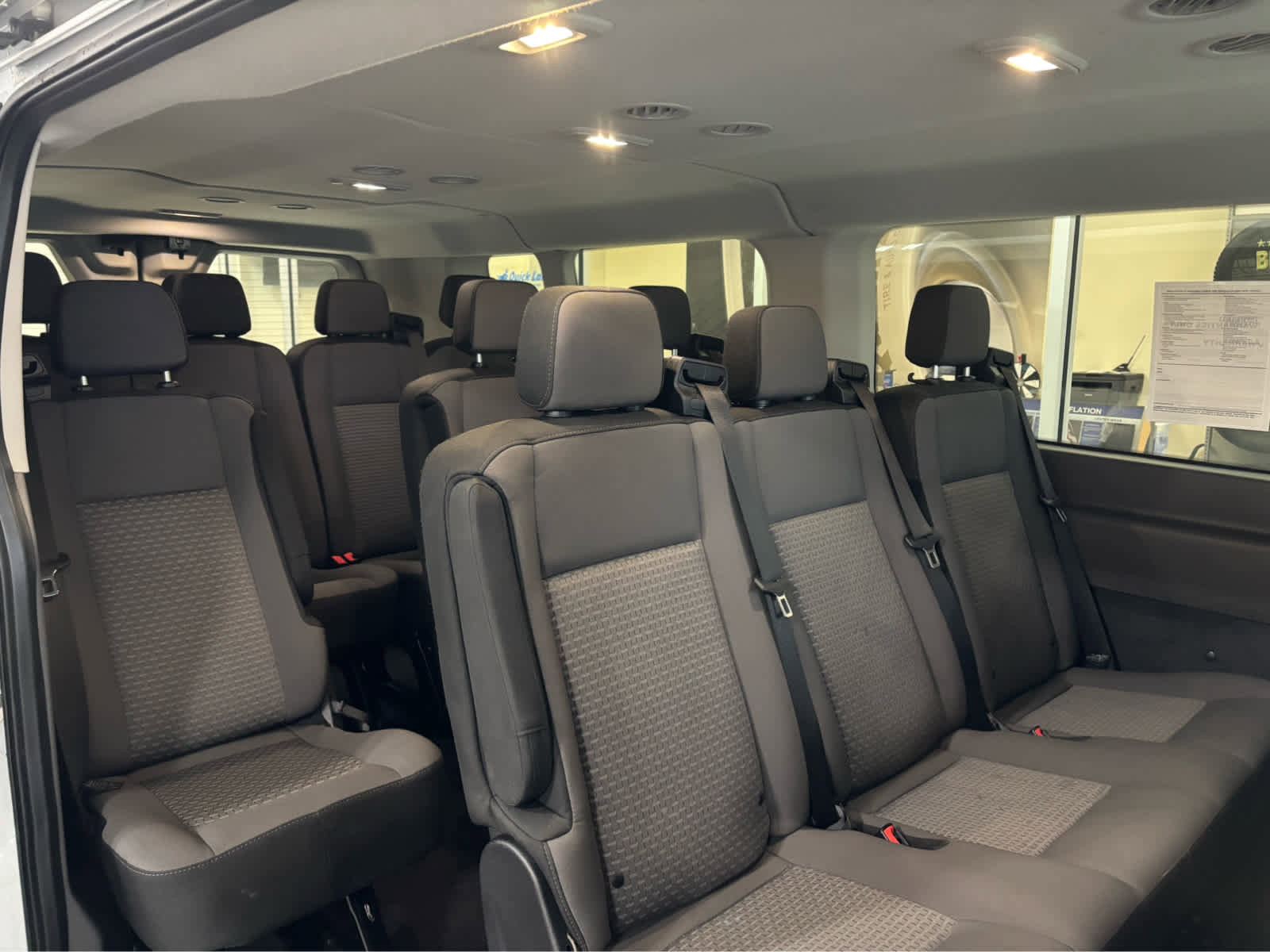 Used 2025 Ford Transit 350 XLT image 27