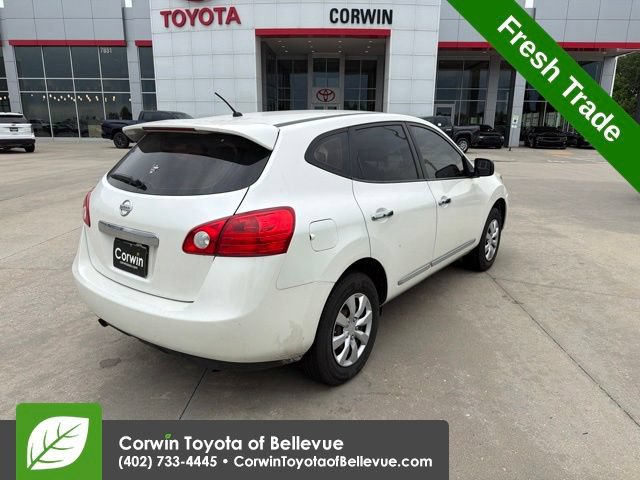 Used 2011 Nissan Rogue S FWD image 2