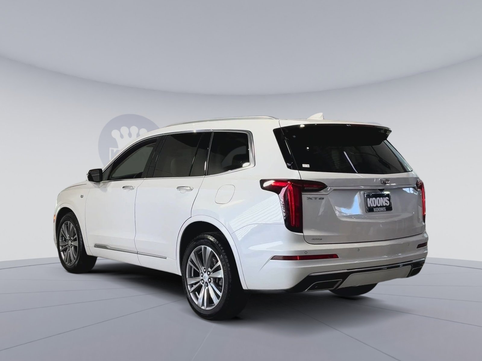 Used 2023 Cadillac XT6 Premium Luxury image 8