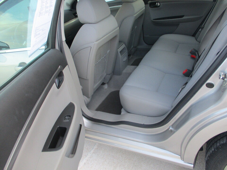 Used 2008 Saturn Aura XE FWD image 22
