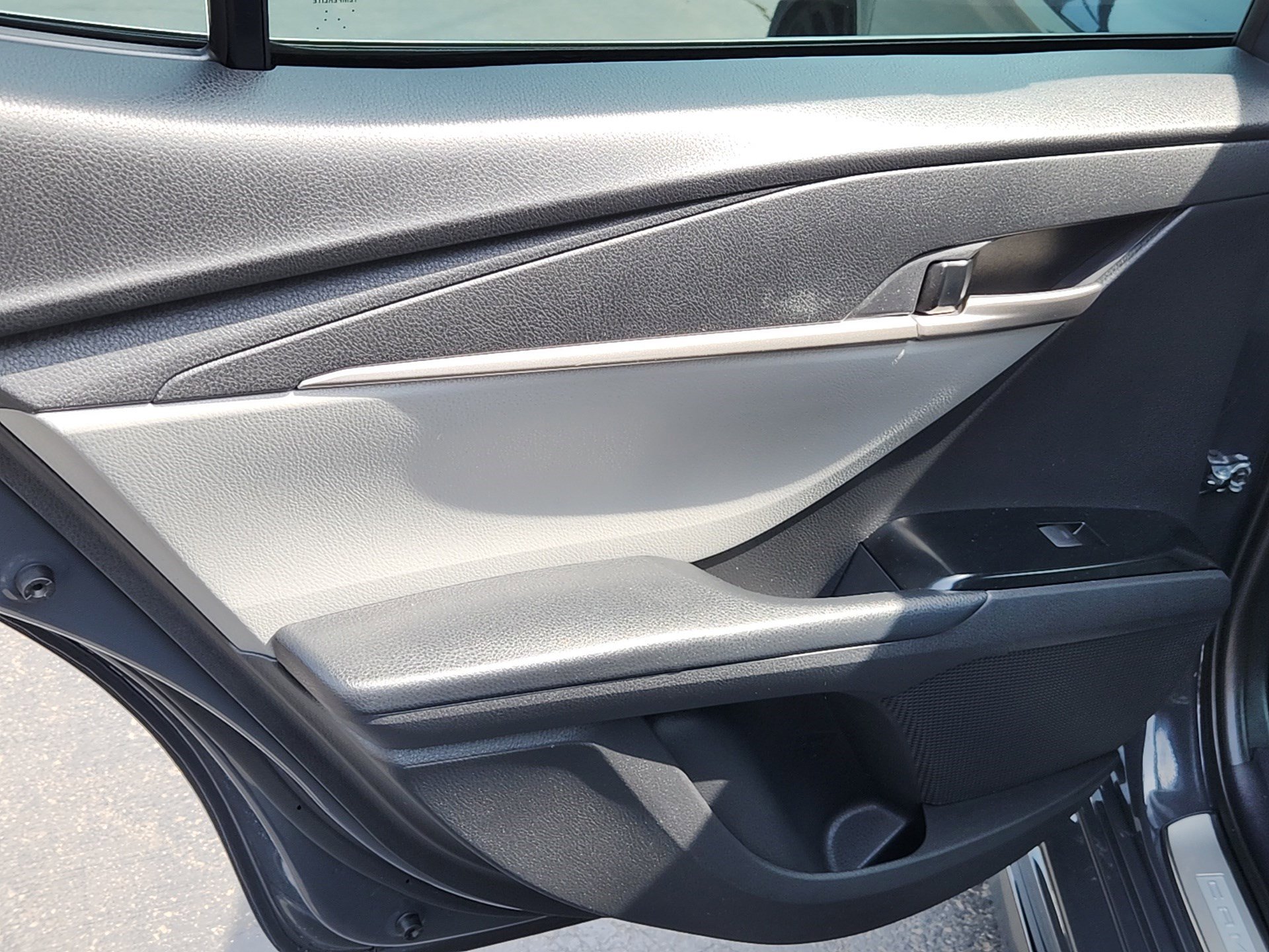 Certified 2025 Toyota Camry SE w/ Convenience Package image 20