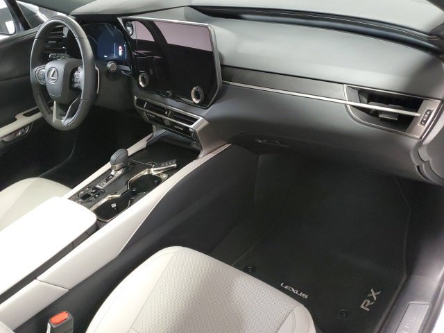New 2026 Lexus RX 350h w/ Accessory Package (Z1) AWD/4WD image 32