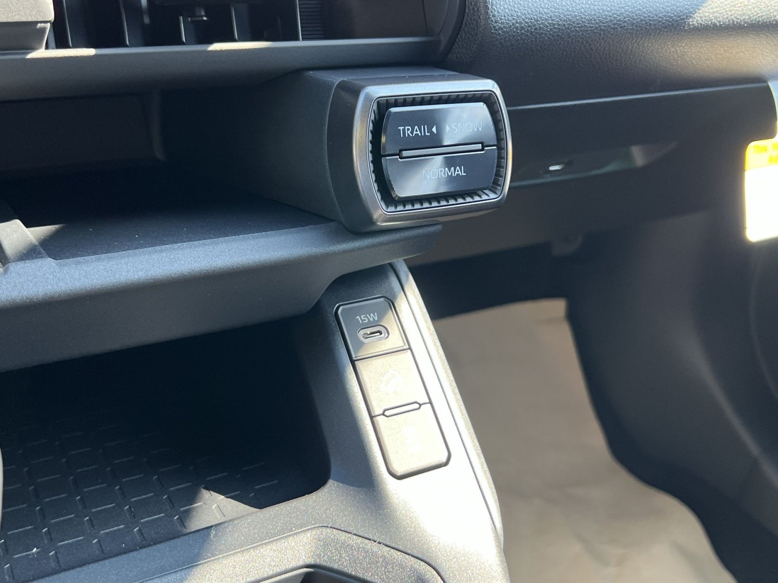 New 2026 Toyota RAV4 SE AWD/4WD image 25