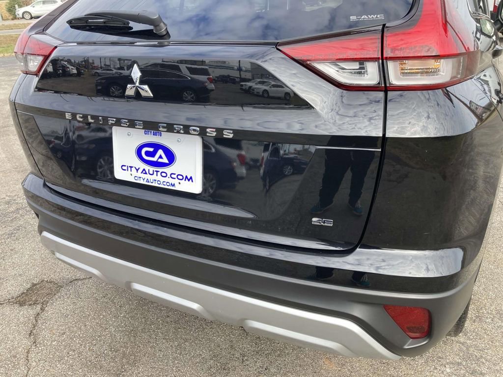 Used 2024 Mitsubishi Eclipse Cross SE image 14