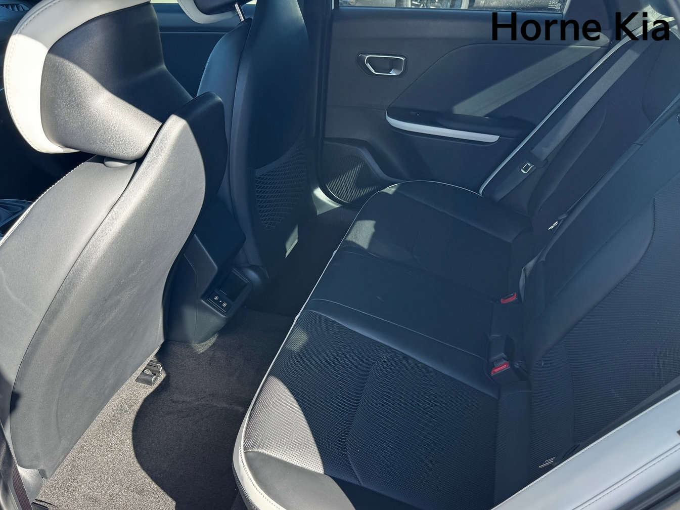 New 2025 Kia K4 GT-Line image 11