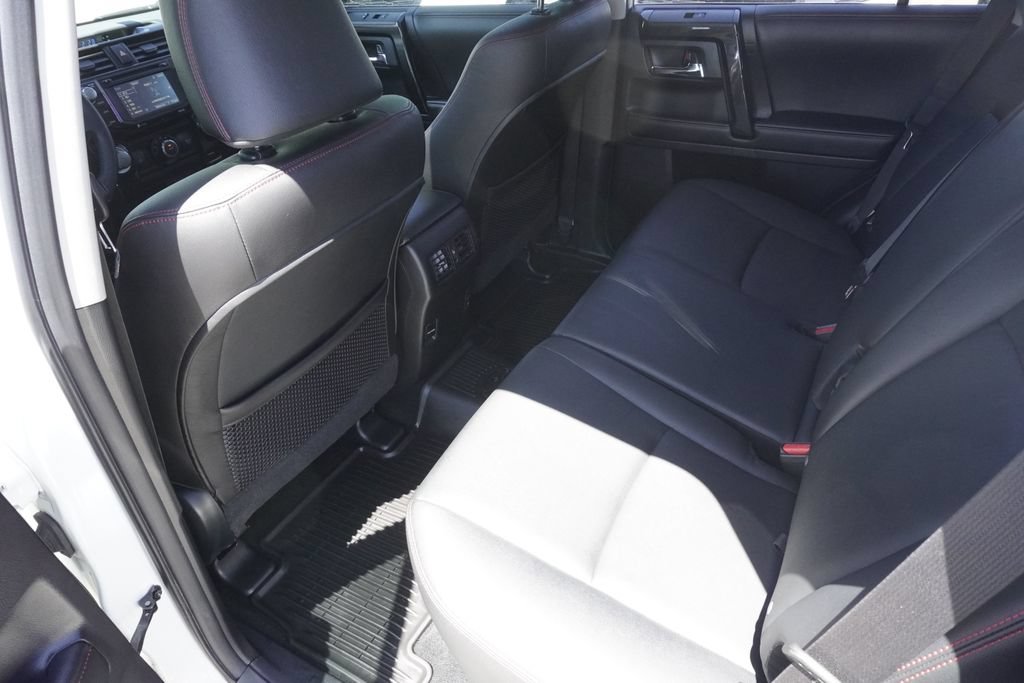 Used 2015 Toyota 4Runner Trail Premium AWD/4WD image 29