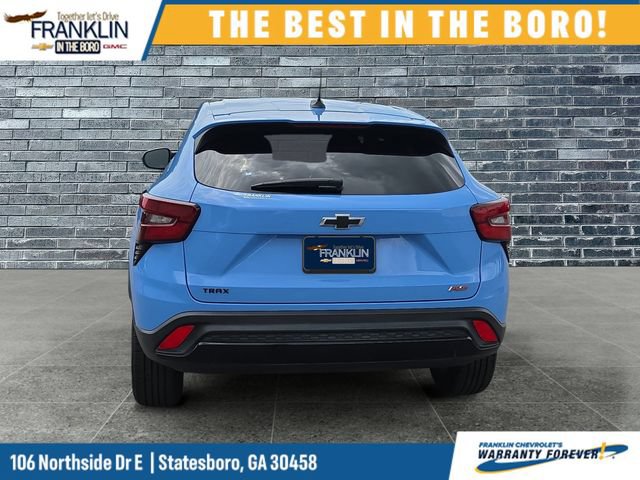 Used 2024 Chevrolet Trax RS w/ Driver Confidence Package FWD image 4