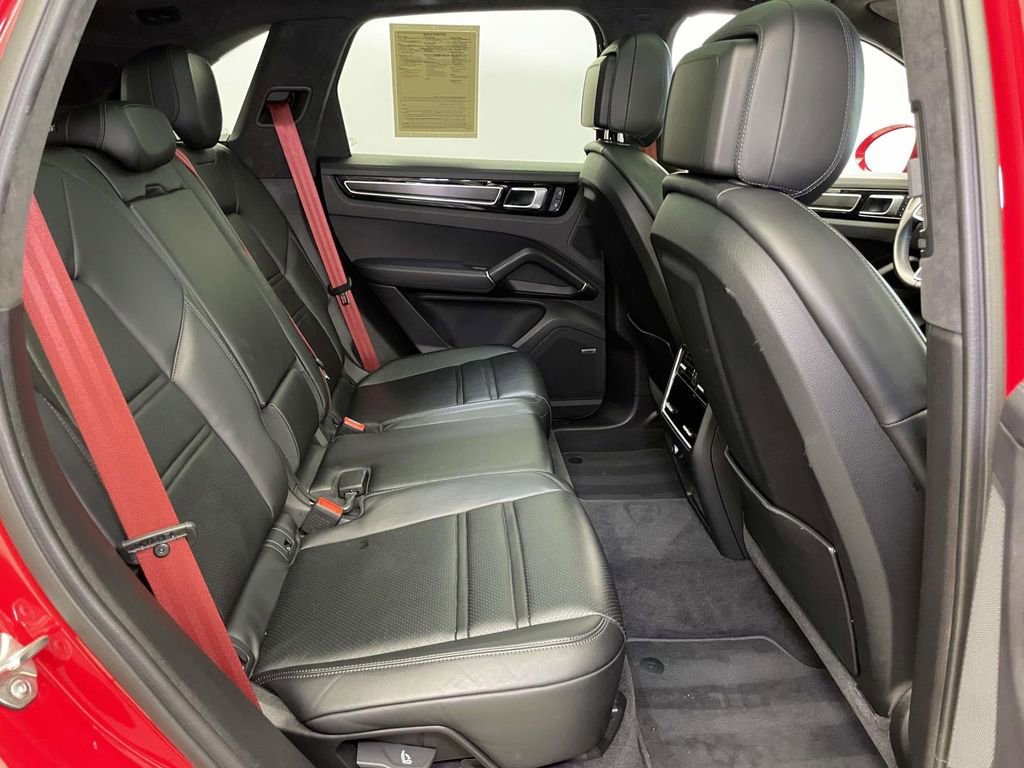 Certified 2023 Porsche Cayenne GTS AWD/4WD image 22