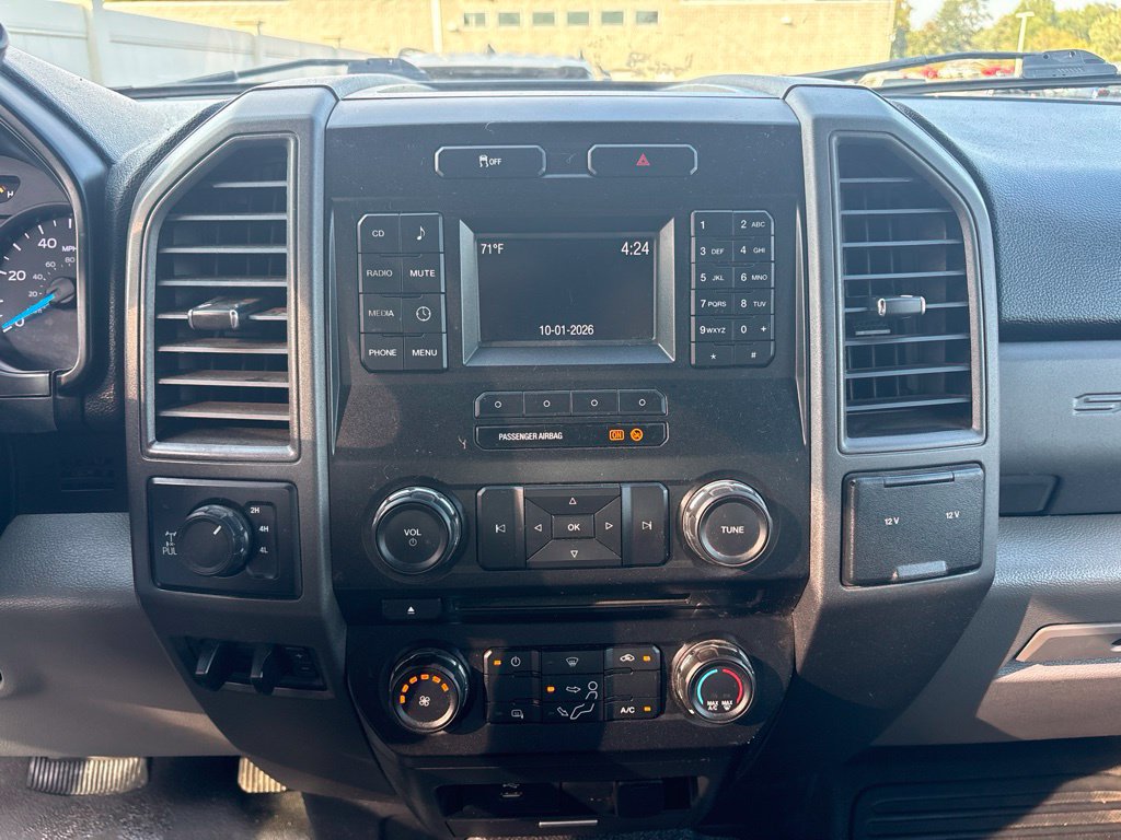 Used 2017 Ford F250 XL w/ Power Equipment Group AWD/4WD image 10