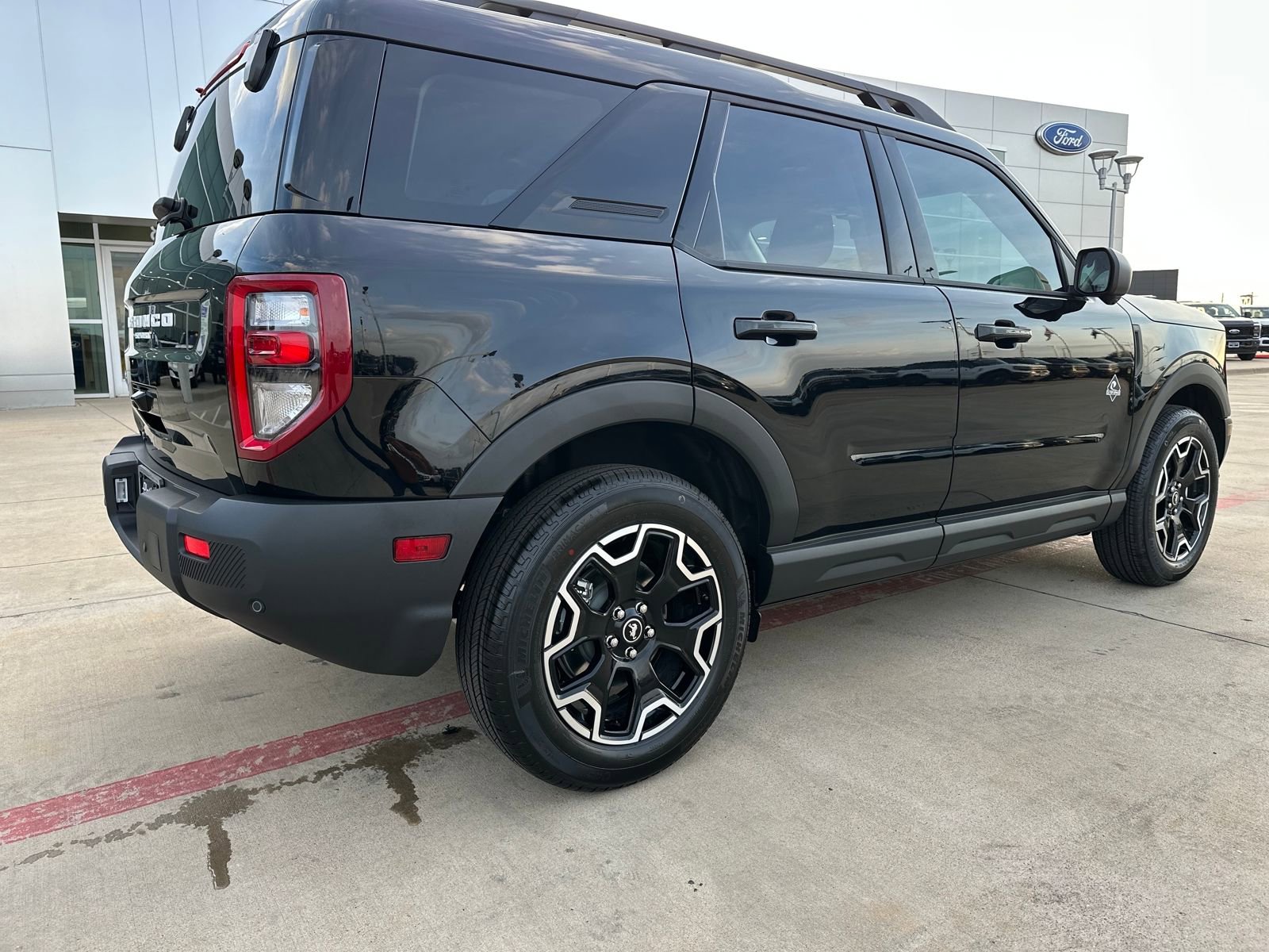 New 2025 Ford Bronco Sport Outer Banks w/ Outer Banks Tech Package+ AWD/4WD image 5