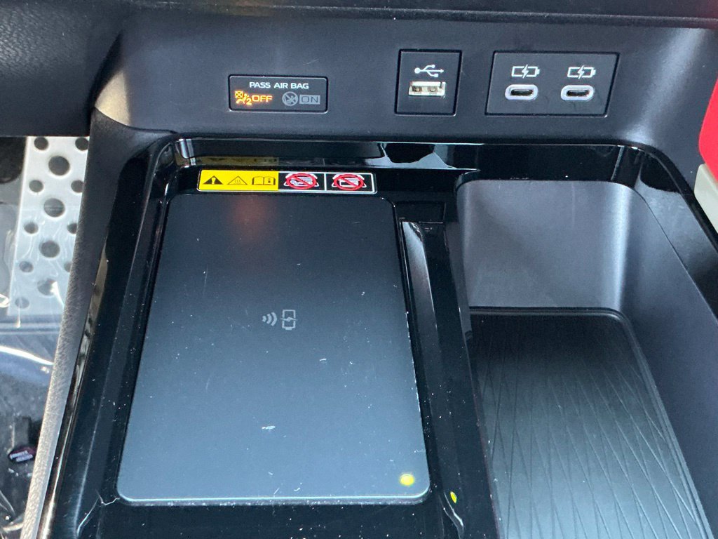 Used 2026 Toyota Camry XSE FWD image 26