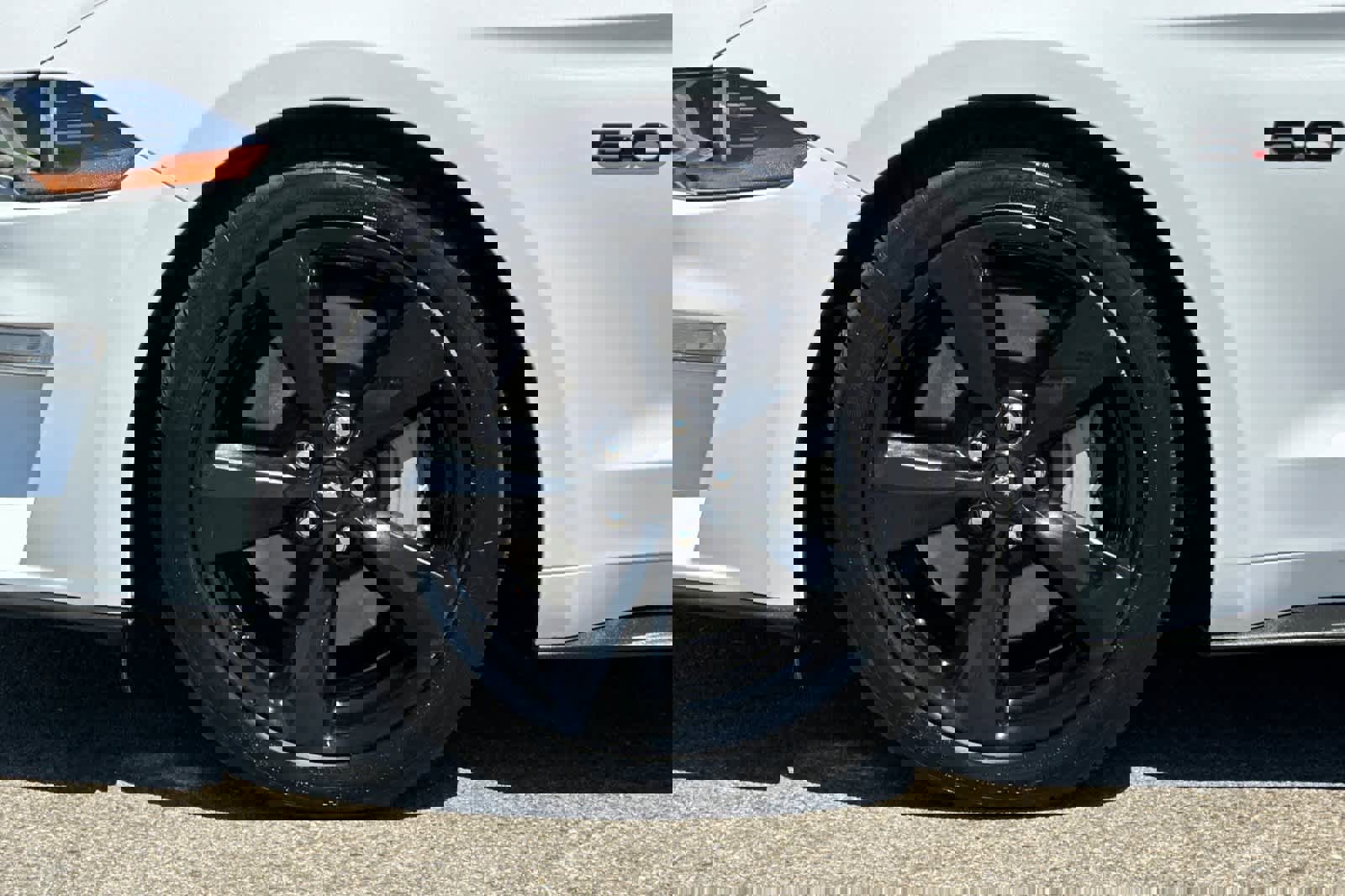 Used 2022 Ford Mustang GT w/ Black Accent Package RWD image 27