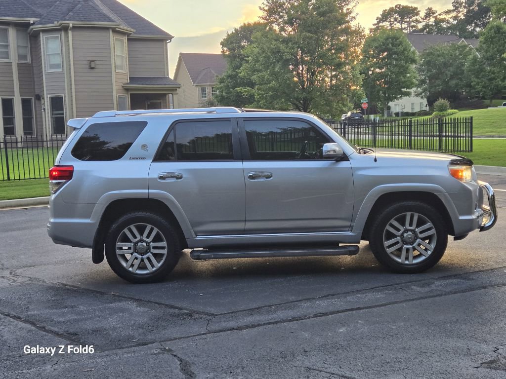 Used 2010 Toyota 4Runner Limited image 4