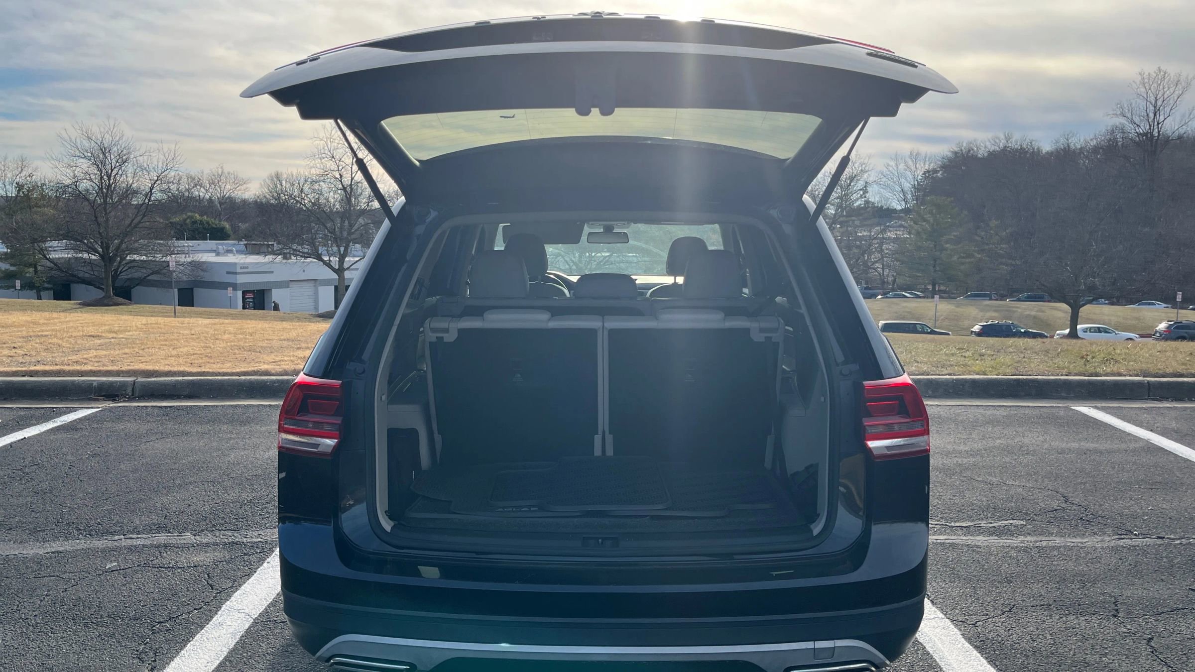 Used 2018 Volkswagen Atlas SE image 12