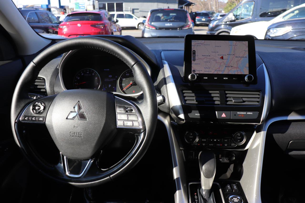 Used 2025 Mitsubishi Eclipse Cross SE image 16