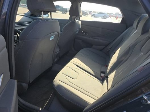 Used 2024 Hyundai Elantra SEL FWD image 15
