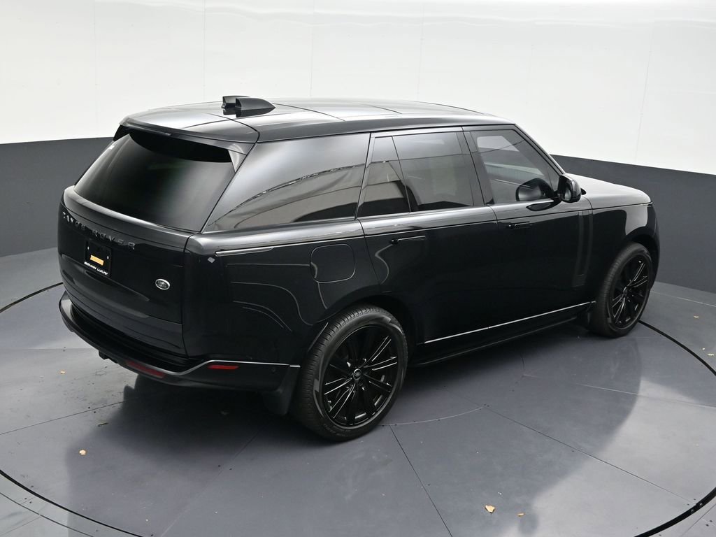 Used 2023 Land Rover Range Rover SE image 17