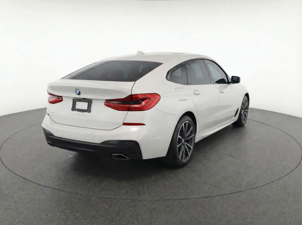 Used 2018 BMW 640i Gran Turismo xDrive image 5