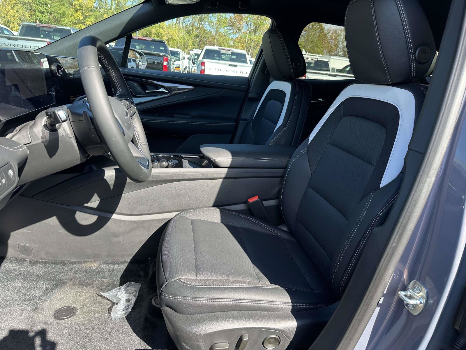 New 2026 Chevrolet Blazer EV LT AWD/4WD image 20