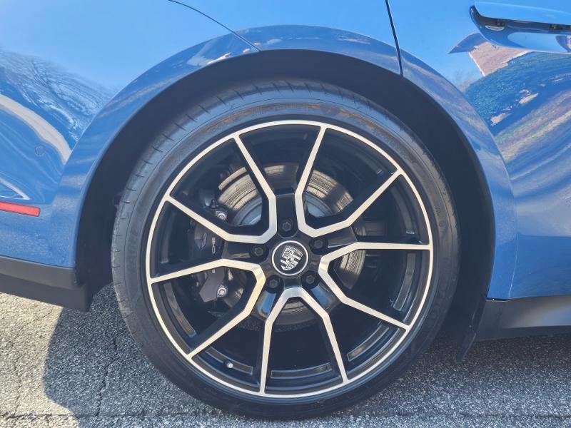 Used 2023 Porsche Taycan w/ Premium Package image 15