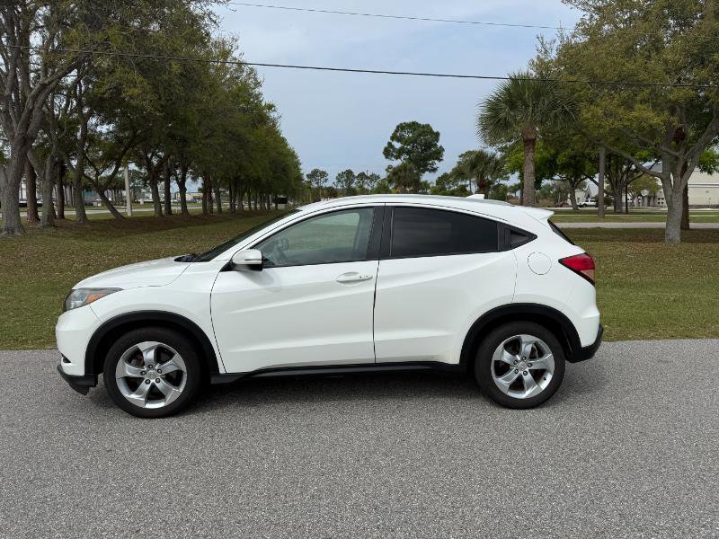 Used 2016 Honda HR-V EX-L image 3