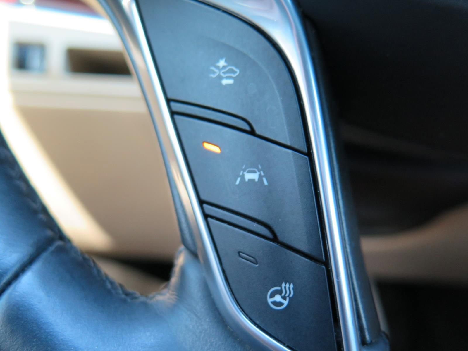 Used 2018 Cadillac XT5 Premium Luxury image 18