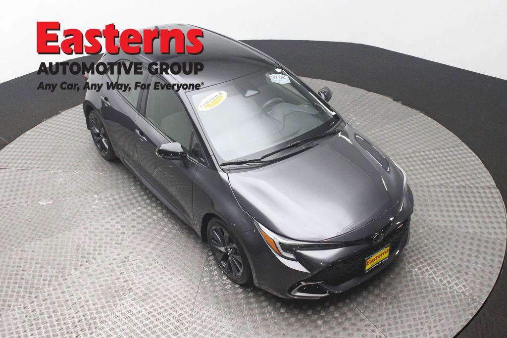 Used 2023 Toyota Corolla XSE image 3