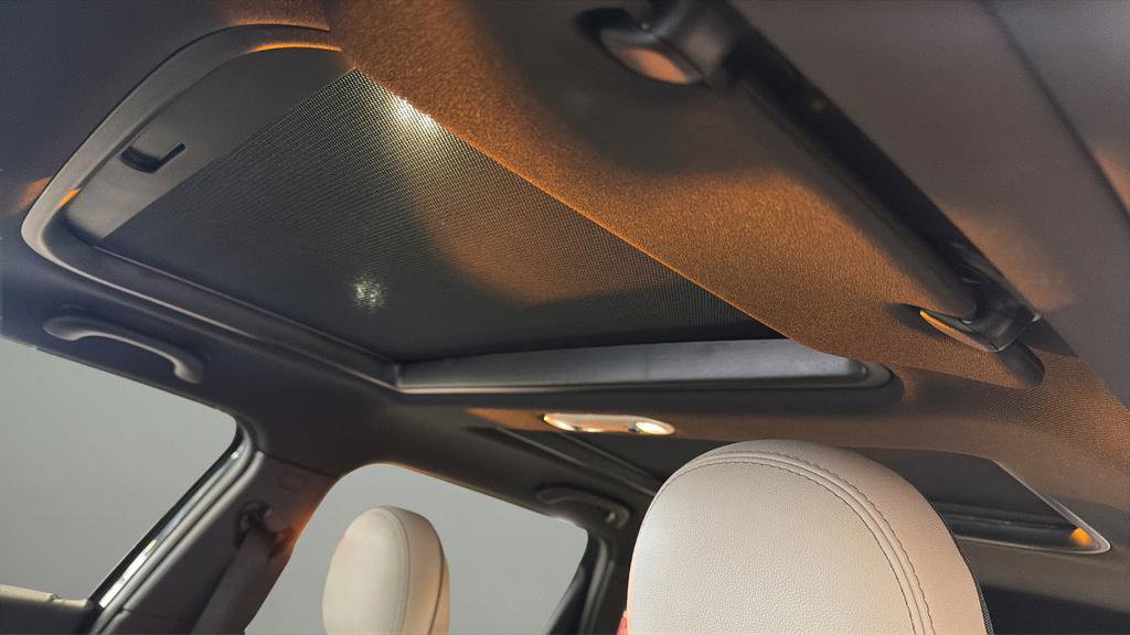 Used 2024 MINI Cooper Clubman John Cooper Works w/ Signature Upholstery Package image 12