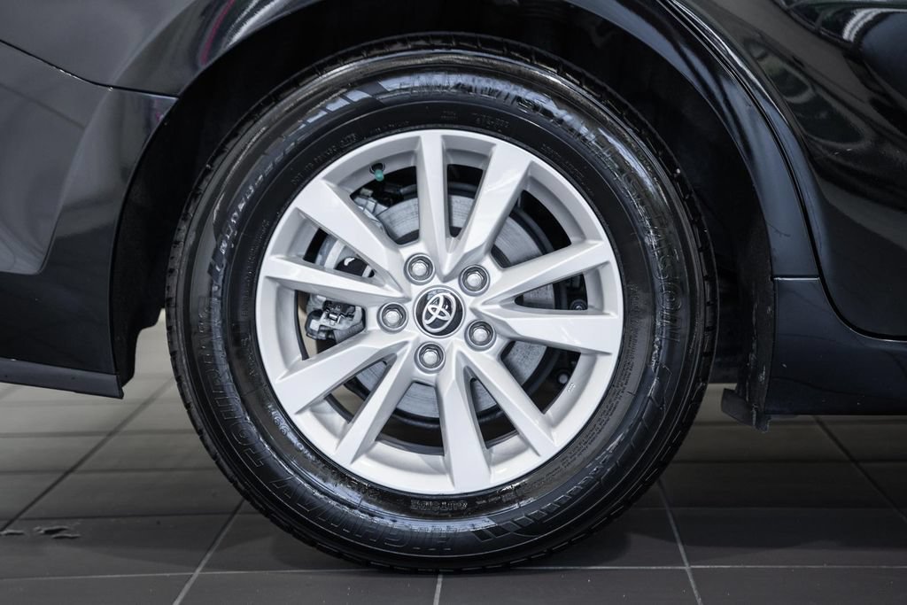 Used 2025 Toyota Camry LE FWD image 14