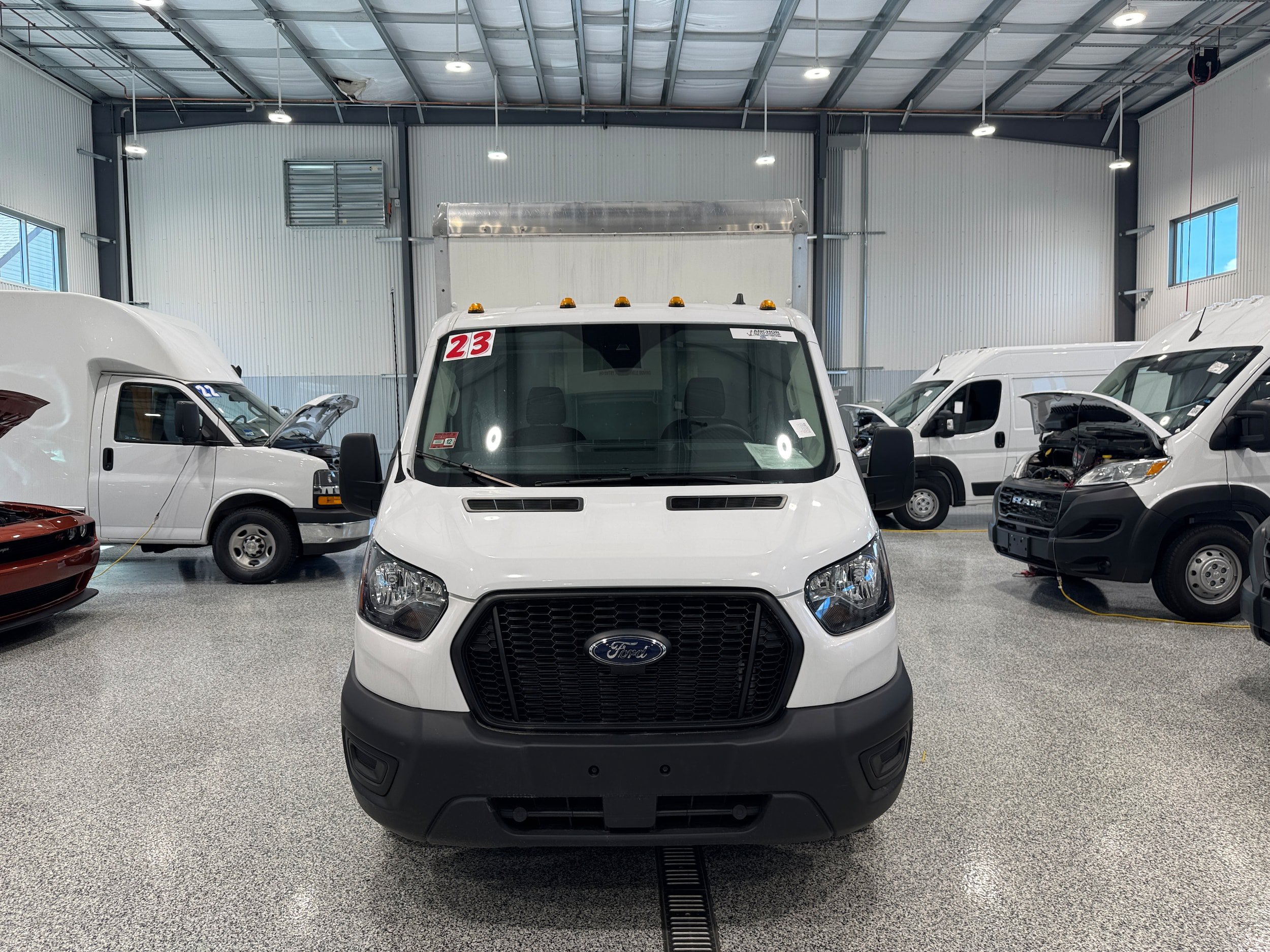 Used 2023 Ford Transit 350 DRW RWD image 3