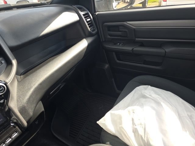 Used 2025 RAM 3500 Tradesman image 18