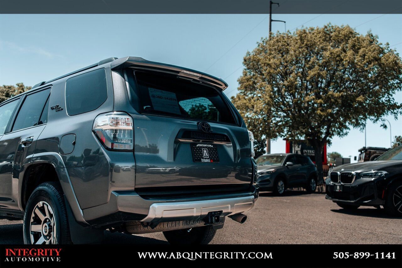 Used 2023 Toyota 4Runner TRD Off-Road Premium w/ Off Road Premium Plus Package AWD/4WD image 12