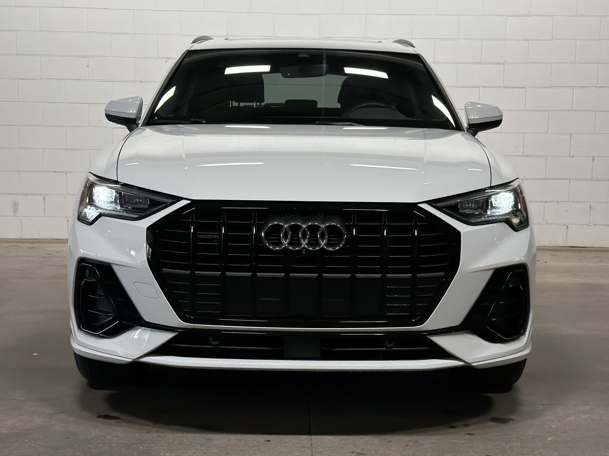 Used 2024 Audi Q3 2.0T Premium Plus image 9