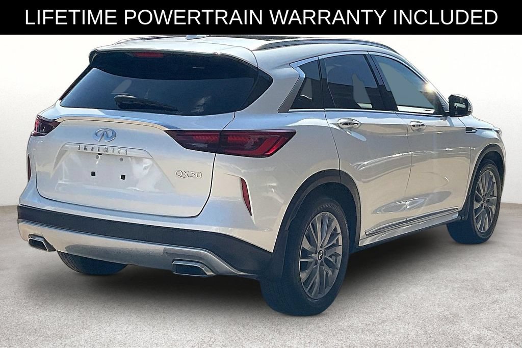Certified 2024 INFINITI QX50 Luxe w/ Accent Package FWD image 2