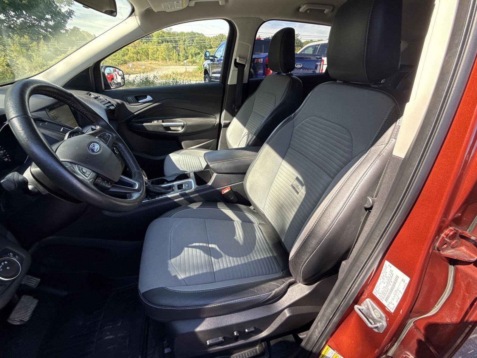Used 2019 Ford Escape SE AWD/4WD image 11