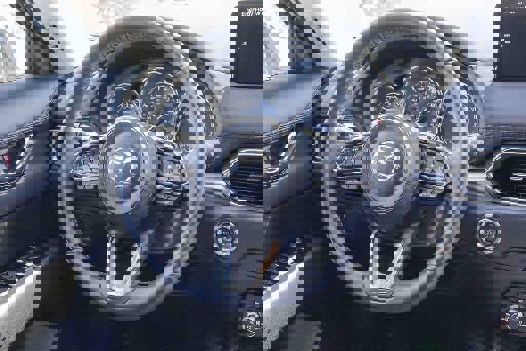 Used 2021 MAZDA CX-5 Touring image 14