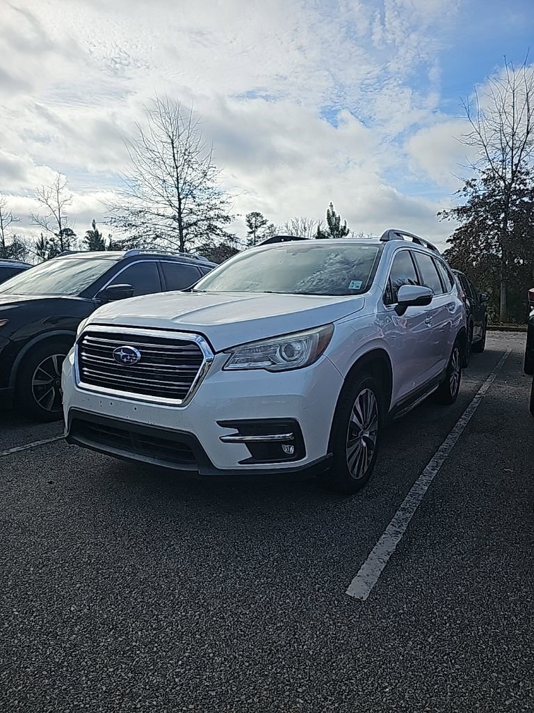Used 2019 Subaru Ascent Limited image 1