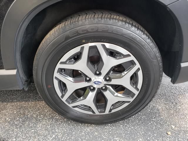Certified 2024 Subaru Forester Premium AWD/4WD image 20