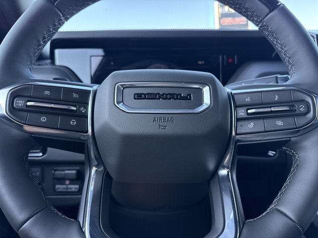 New 2026 GMC Yukon Denali w/ Denali Reserve Package AWD/4WD image 27